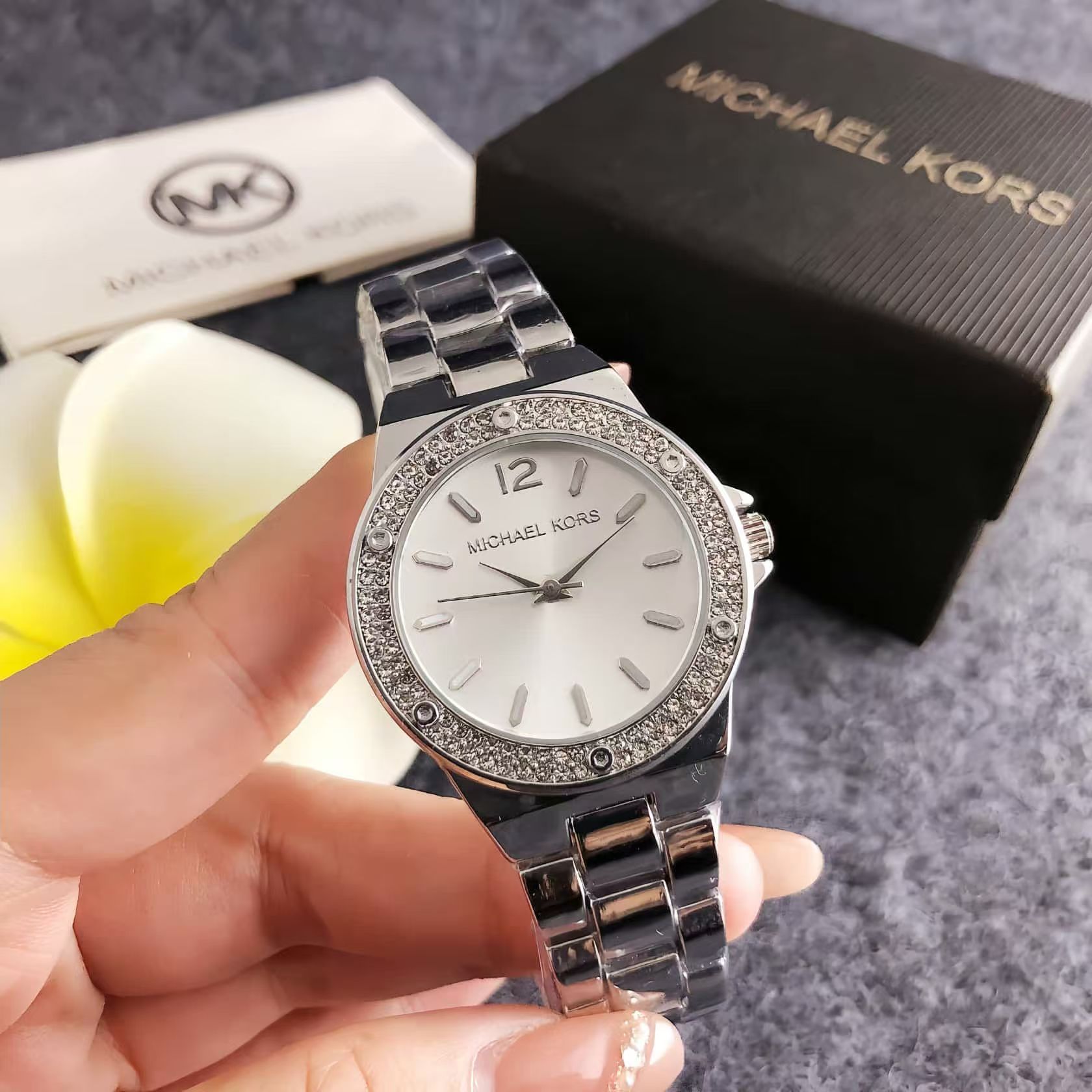 Michael Kors Fashion Luxury Wo – Luxury Watch Photo recenzja i cena