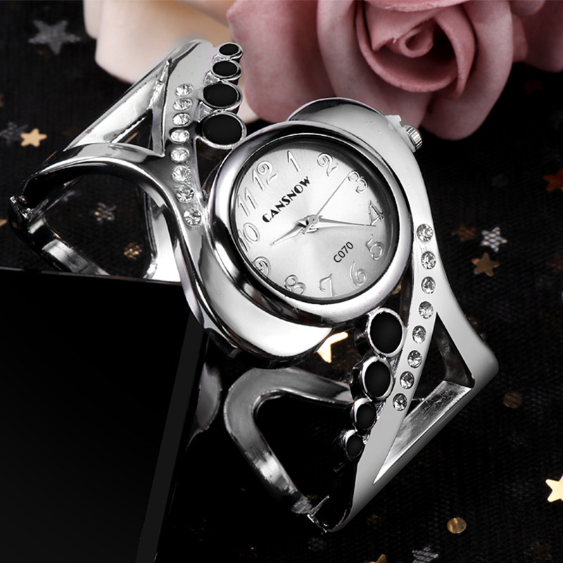 Kobiety bransoletka na rękę z  – Luxury Watch Girl recenzja i cena