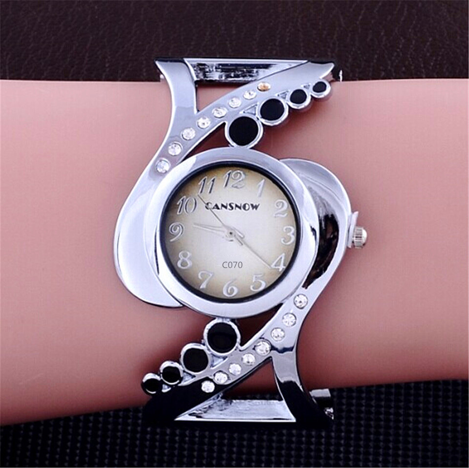 Kobiety bransoletka na rękę z  – Luxury Watch Girl recenzja i cena