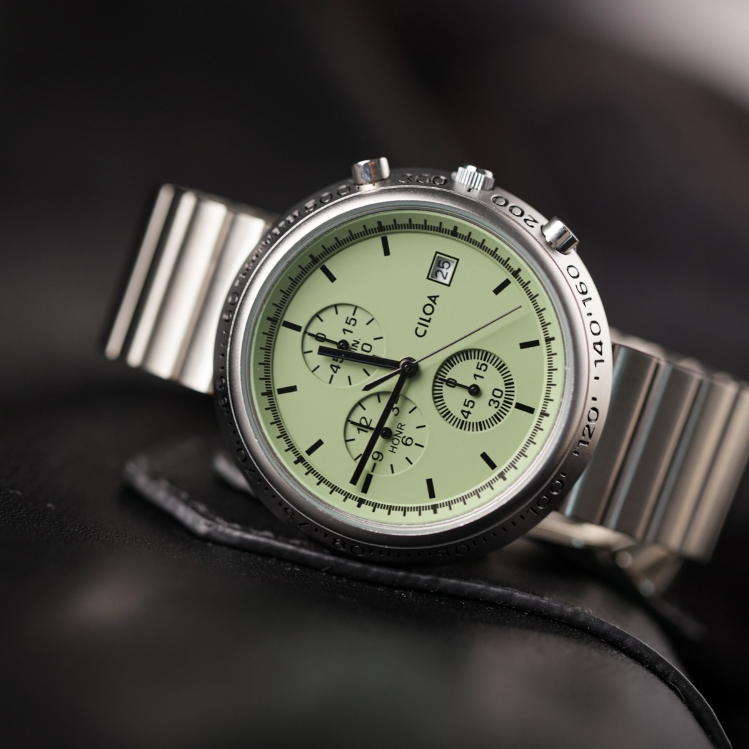 Zegarek męski CILOA z dużą tar – Luxury Watch Trends 2025 recenzja i cena